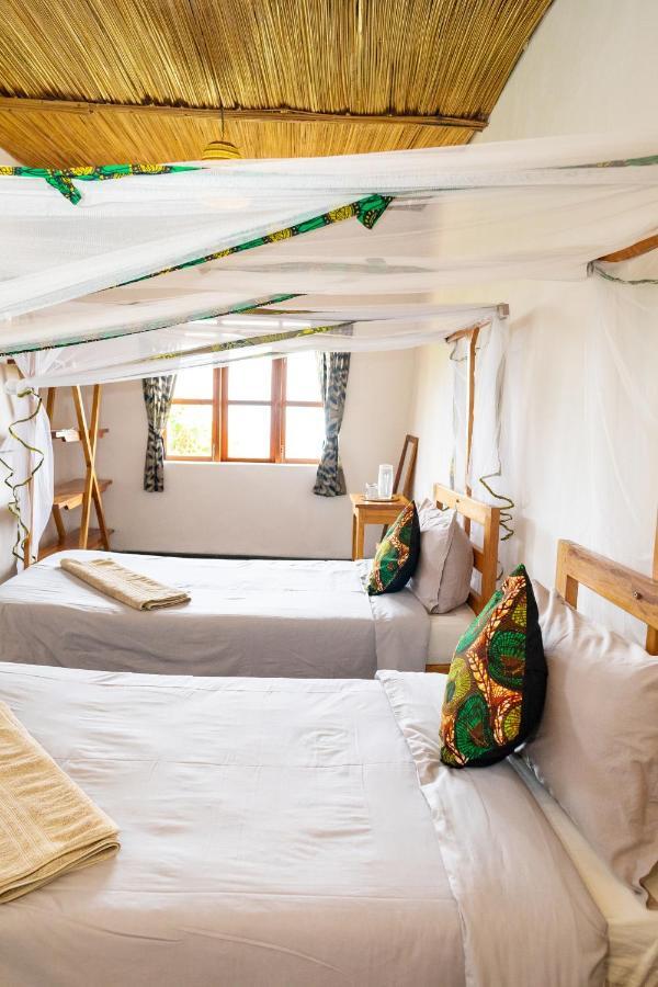 Isunga Lodge Kibale National Park المظهر الخارجي الصورة